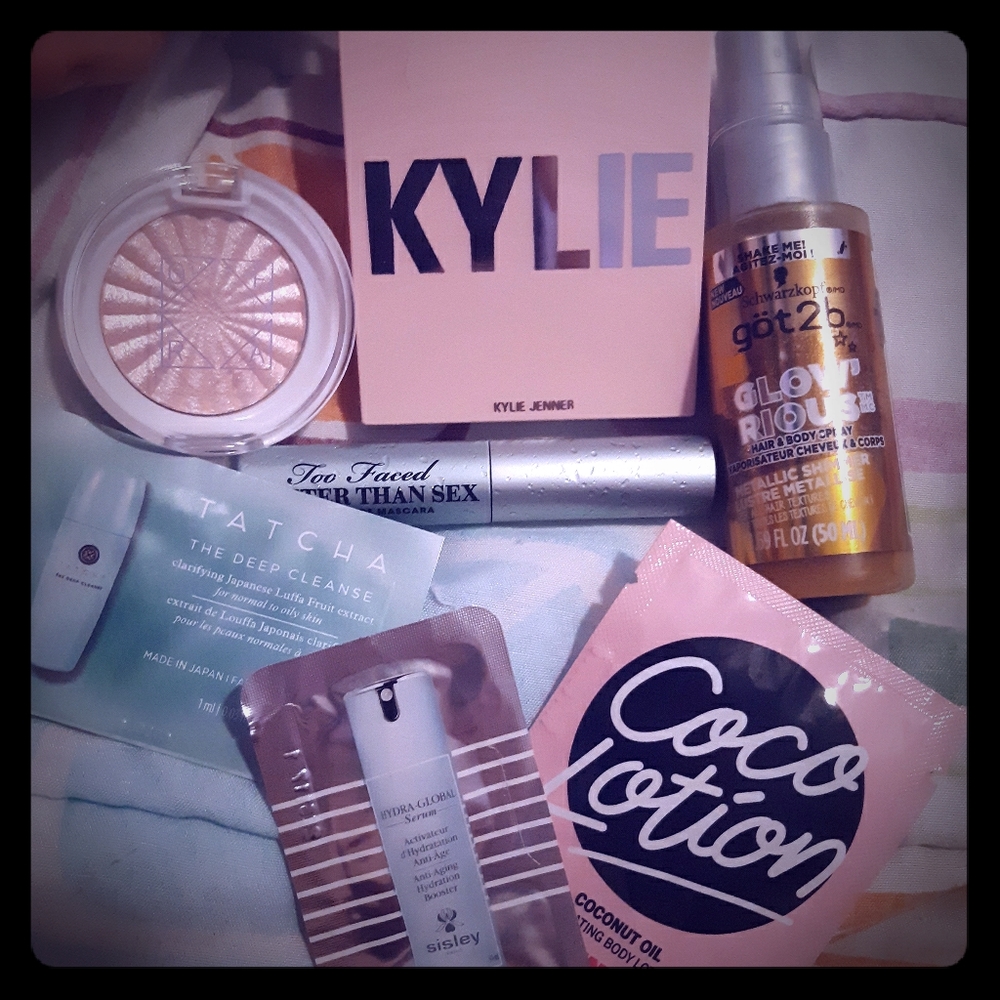 Nwot 7 piece beauty bundle